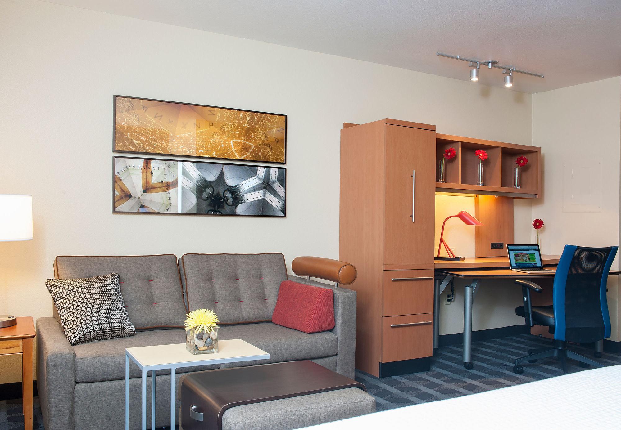 Towneplace Suites Indianapolis Park 100 Екстериор снимка