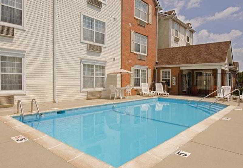 Towneplace Suites Indianapolis Park 100 Екстериор снимка